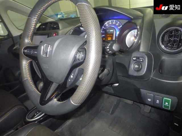 HONDA FIT SHUTTLE 2014