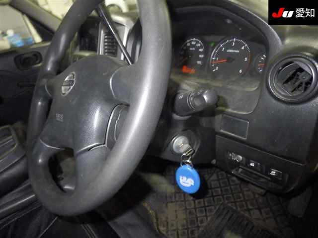 NISSAN CARAVAN VAN 2008