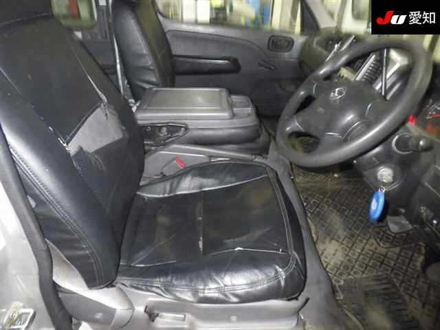 NISSAN CARAVAN VAN 2008