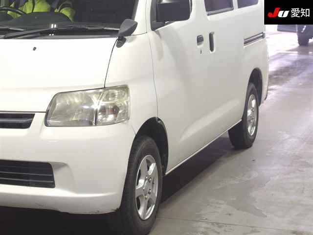 TOYOTA LITE ACE VAN 2013