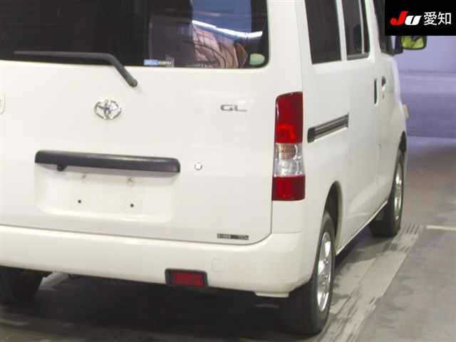 TOYOTA LITE ACE VAN 2013