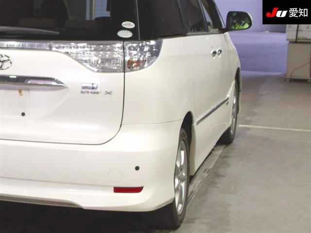 TOYOTA ESTIMA HYBRID 2010