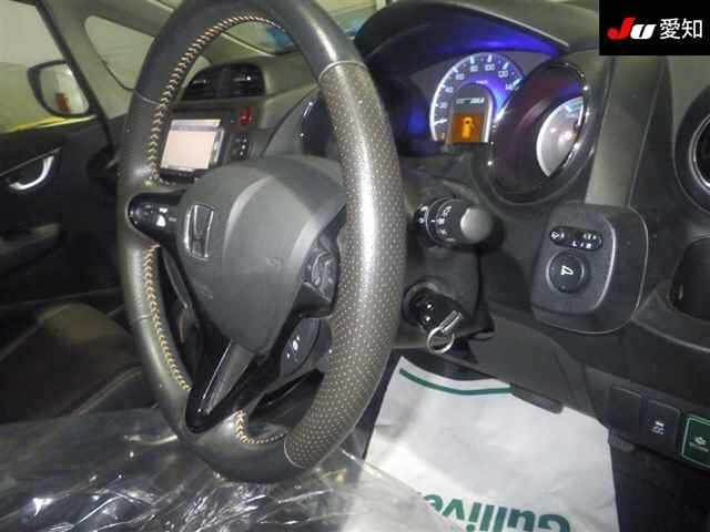 HONDA FIT SHUTTLE 2013