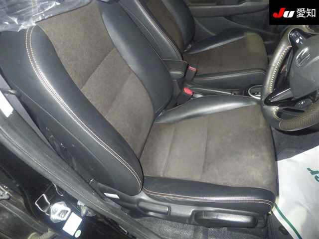 HONDA FIT SHUTTLE 2013