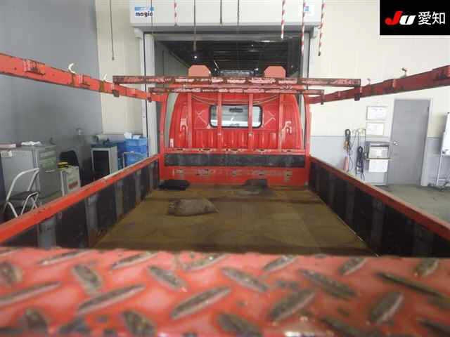 HINO DUTRO 2015