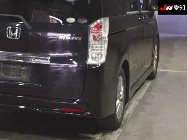 HONDA STEP WAGON 2010