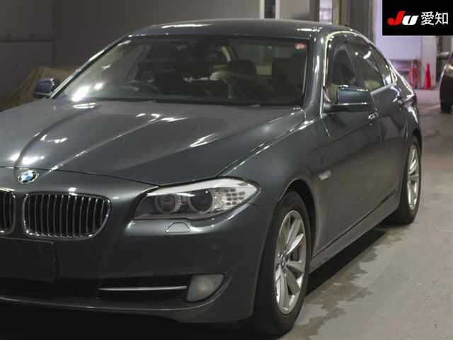 BMW 5 SERIES 2012