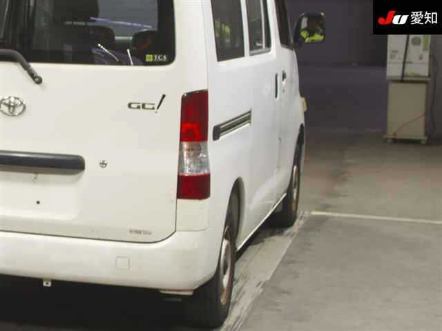 TOYOTA TOWN ACE VAN 2011