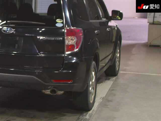 SUBARU FORESTER 2010