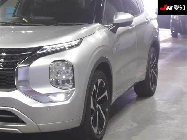 MITSUBISHI OUTLANDER PHEV 2021