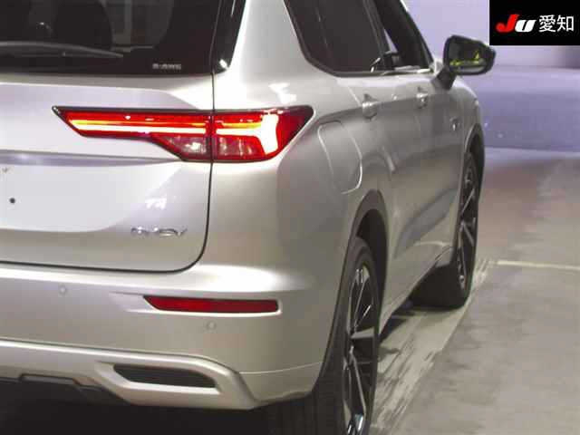 MITSUBISHI OUTLANDER PHEV 2021