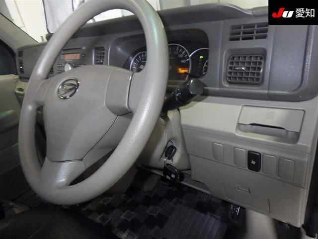 DAIHATSU ATRAI WAGON 2010