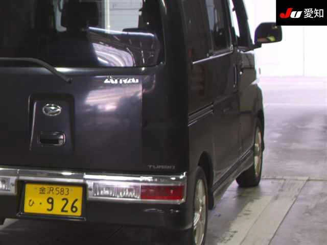 DAIHATSU ATRAI WAGON 2010