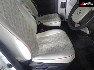 TOYOTA SPADE 2012