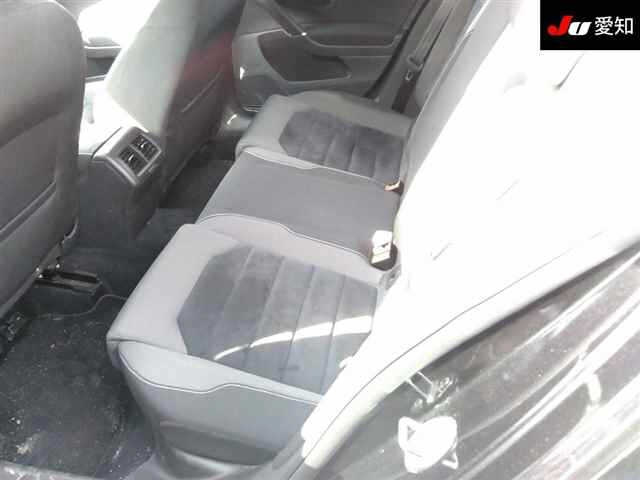 VOLKSWAGEN GOLF 2013