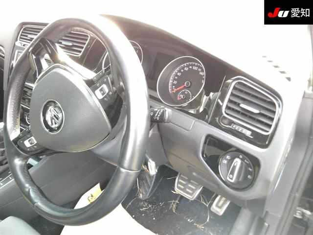 VOLKSWAGEN GOLF 2013