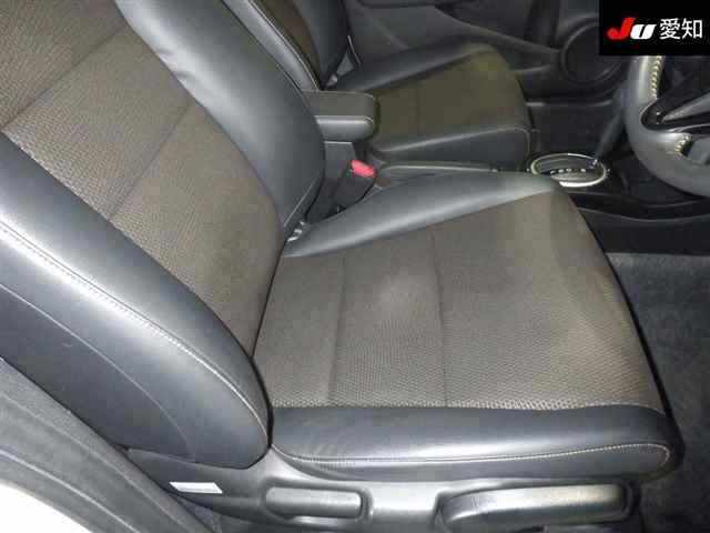 HONDA FIT SHUTTLE 2012