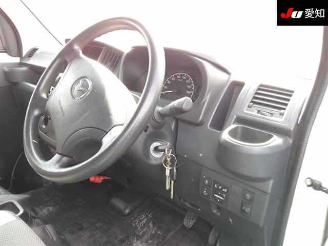 MAZDA BONGO VAN 2021