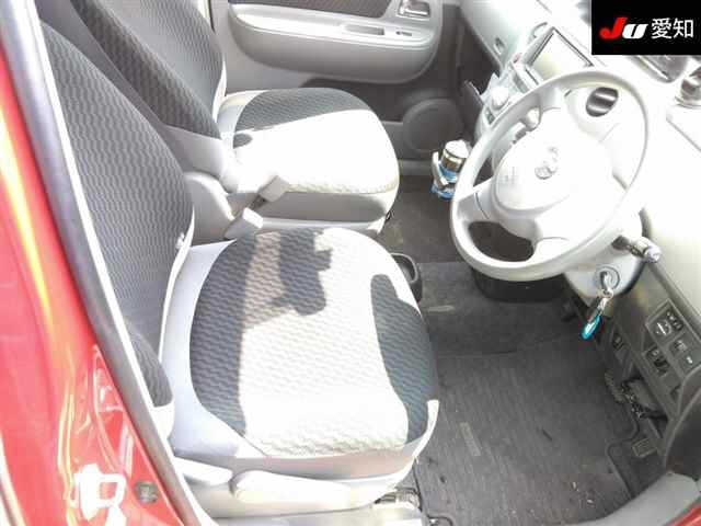 TOYOTA SIENTA 2008