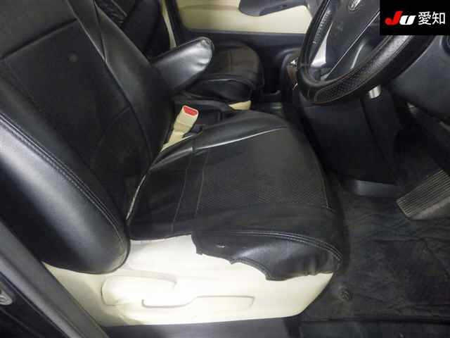 TOYOTA VELLFIRE 2017