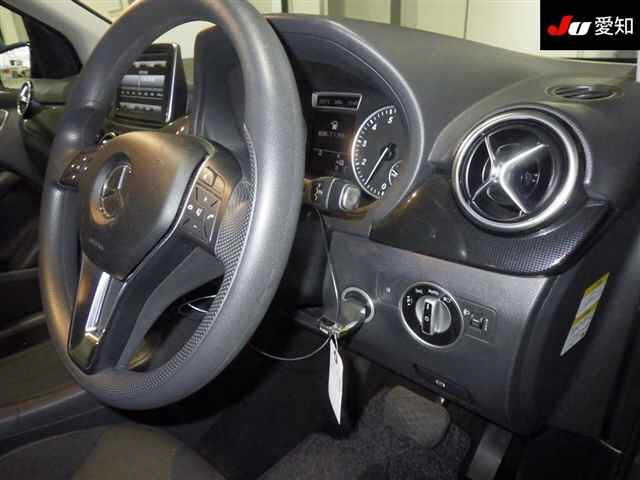 MERCEDES BENZ B CLASS 2012