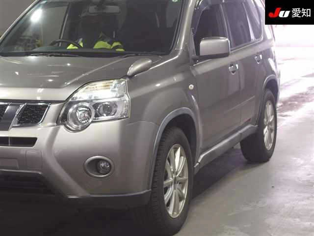 NISSAN X-TRAIL 2013