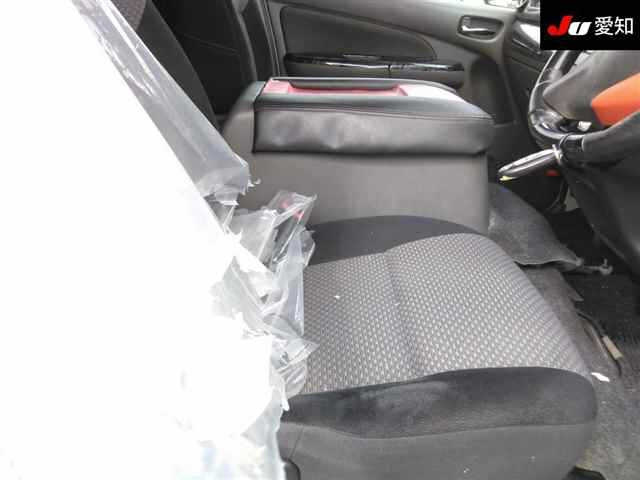 NISSAN CARAVAN VAN 2014