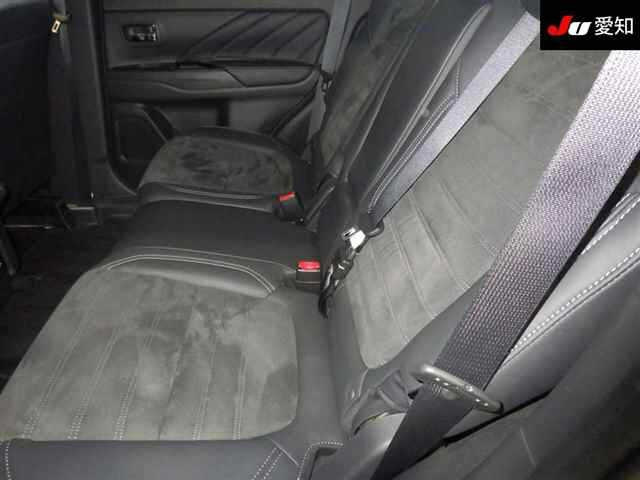 MITSUBISHI OUTLANDER PHEV 2020