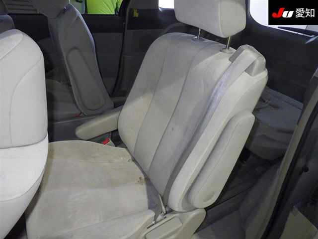 TOYOTA ESTIMA HYBRID 2009