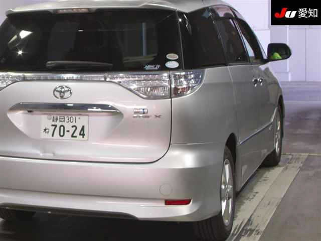 TOYOTA ESTIMA HYBRID 2009