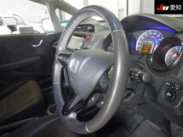 HONDA FIT SHUTTLE 2012