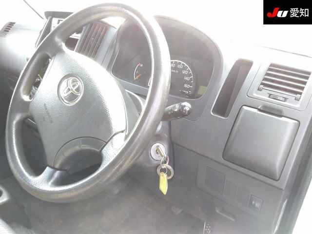 TOYOTA TOWN ACE VAN 2012