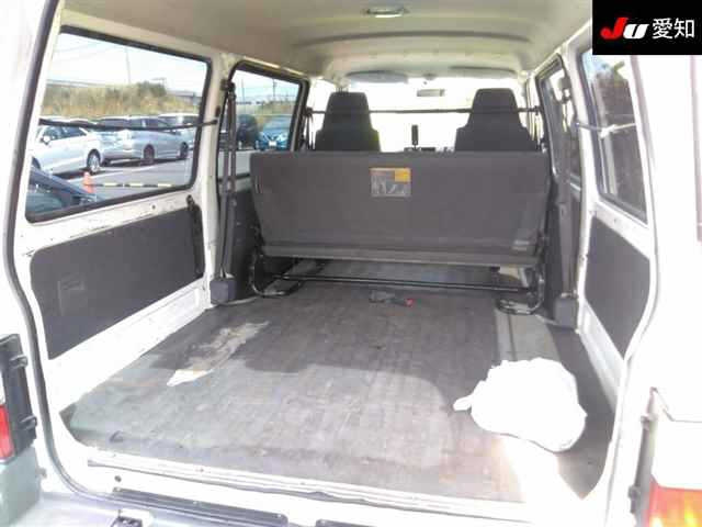 MAZDA BONGO VAN 2011