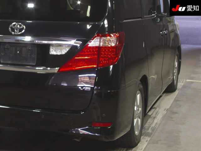 TOYOTA ALPHARD 2008