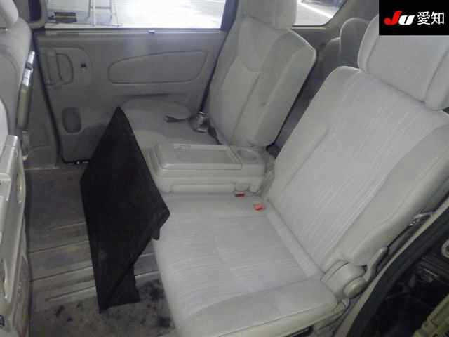NISSAN SERENA 2011