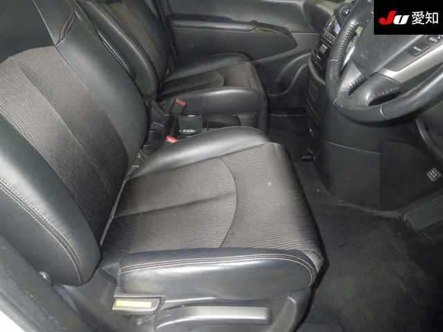 NISSAN ELGRAND 2014