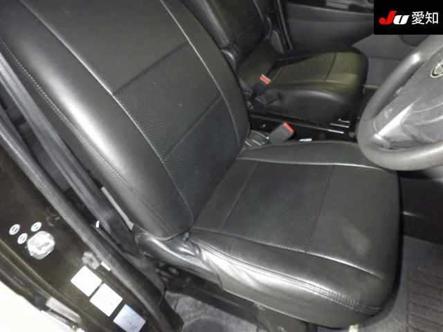 NISSAN NV200 2017