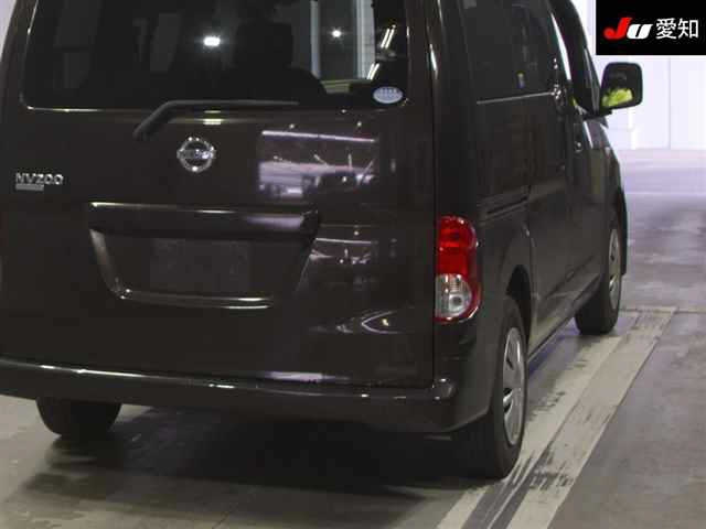 NISSAN NV200 2017