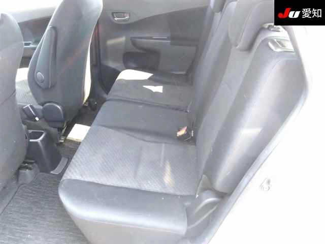 TOYOTA RACTIS 2010