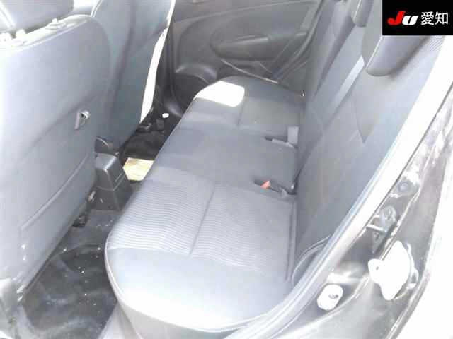 SUZUKI SWIFT 2013