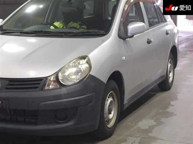 NISSAN AD 2012