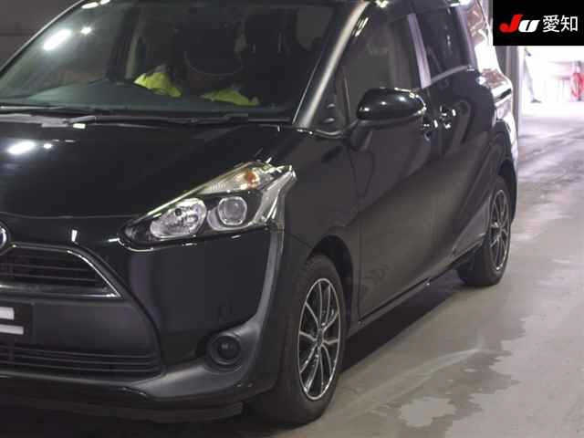 TOYOTA SIENTA 2016