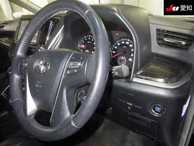 TOYOTA VELLFIRE 2017