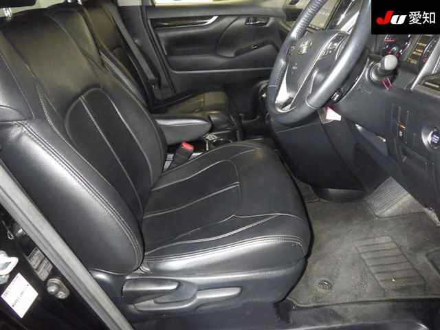 TOYOTA VELLFIRE 2017