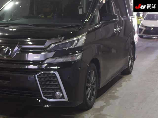 TOYOTA VELLFIRE 2017