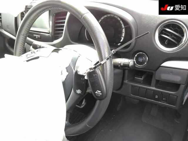 SUZUKI WAGON R 2013
