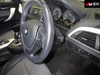 BMW 1 SERIES 2013
