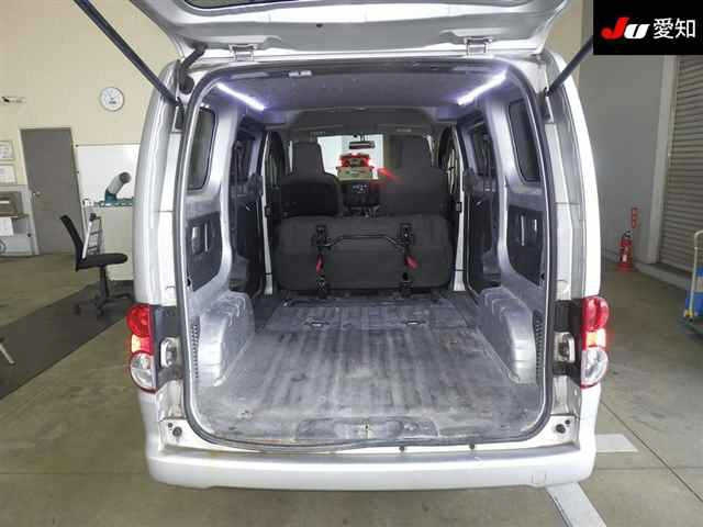 NISSAN NV200 2017