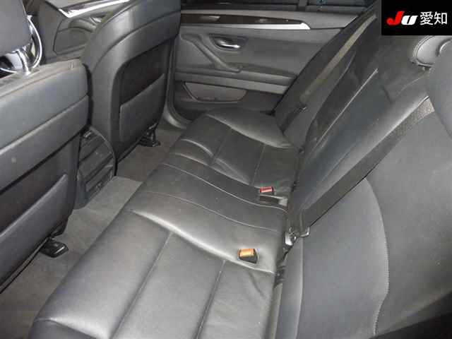 BMW 5 SERIES 2010