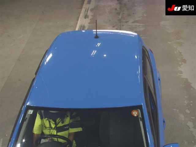 VOLKSWAGEN POLO 2015
